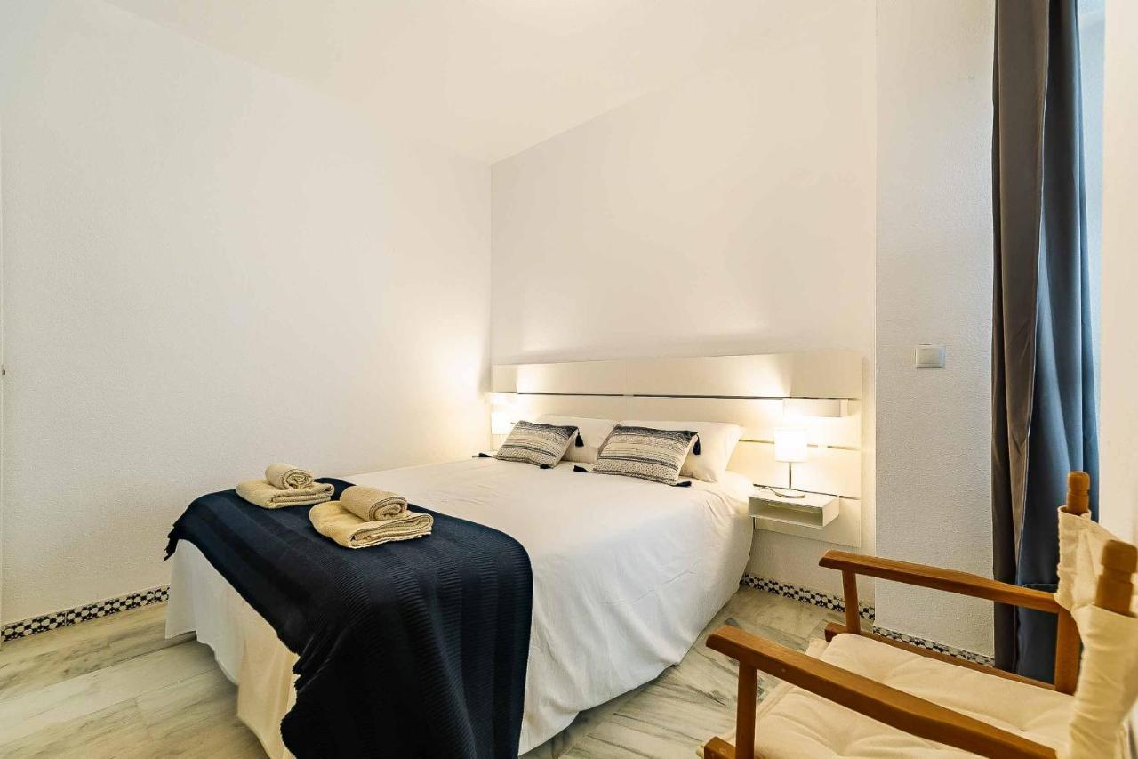 Sur Suites Castillo Fuengirola Exteriör bild