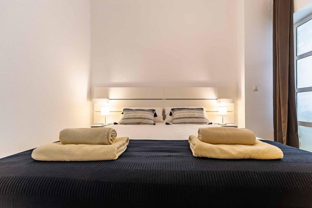 Sur Suites Castillo Fuengirola Exteriör bild
